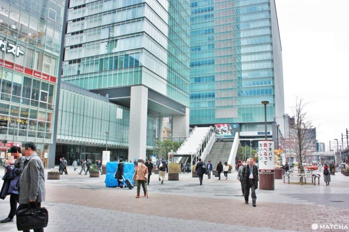 駅外