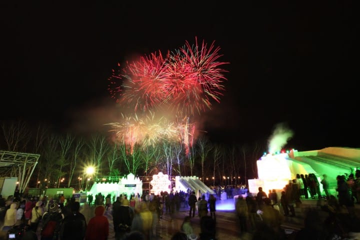 帶廣冰祭花火