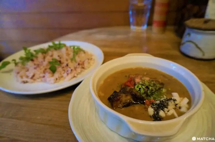 谷中銀座的藥膳咖哩屋じねんじょ（JiNenJo）