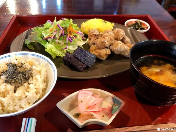 Japanese Vegan Food In Kamakura! Delicious Dishes At Sorafune Cafe 