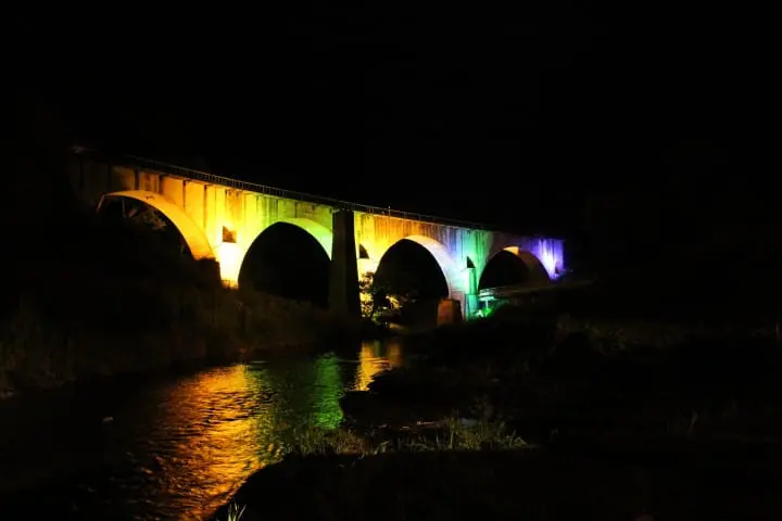 1度は見たい東北の絶景！白銀の世界に映える4つの鉄道