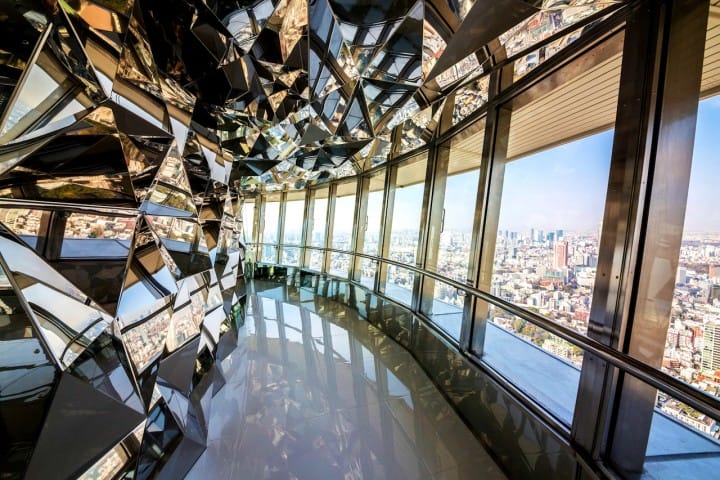 โตเกียวทาวเวอร์ (Tokyo Tower) สัญลักษณ์คู่โตเกียว