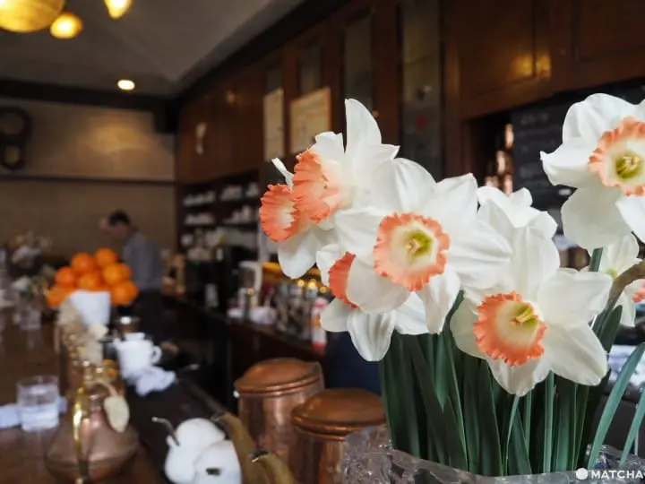 咖啡花車本店 吧檯座位