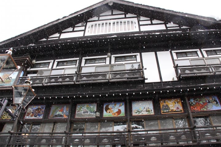 銀山溫泉