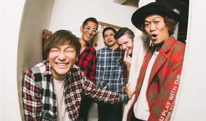 ไปซดเบียร์ในงาน 