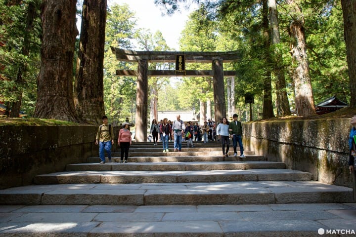nikko toshogu shrine stone torii