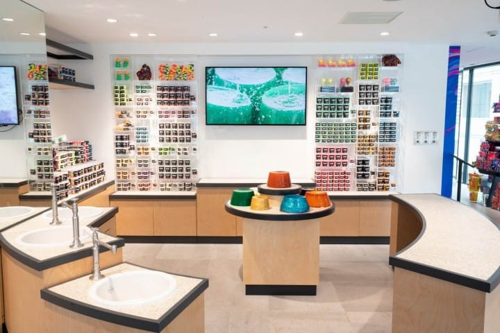 LUSH 3