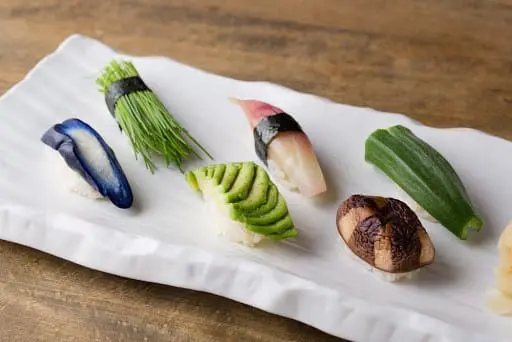 Gonpachi Nishi Azabu - Edomae Sushi In A Beautiful Japanese Garden