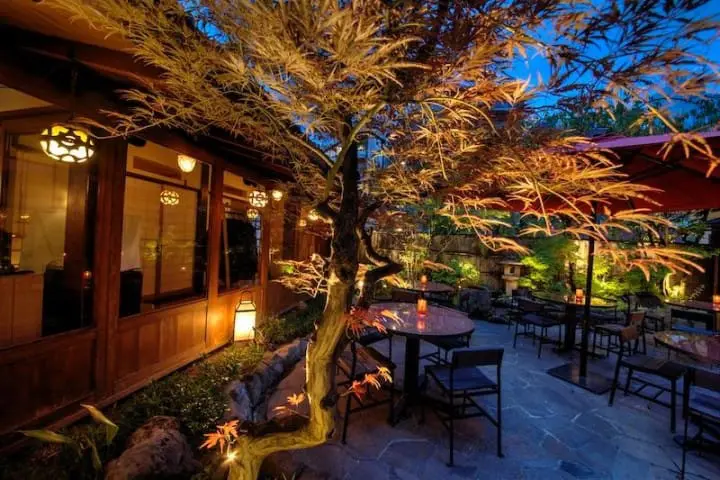 Gonpachi Nishi Azabu - Edomae Sushi In A Beautiful Japanese Garden