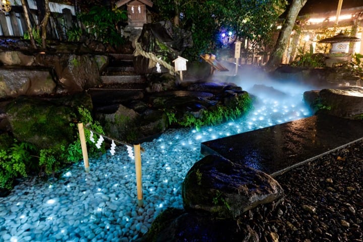 川越冰川神社風鈴夜晚