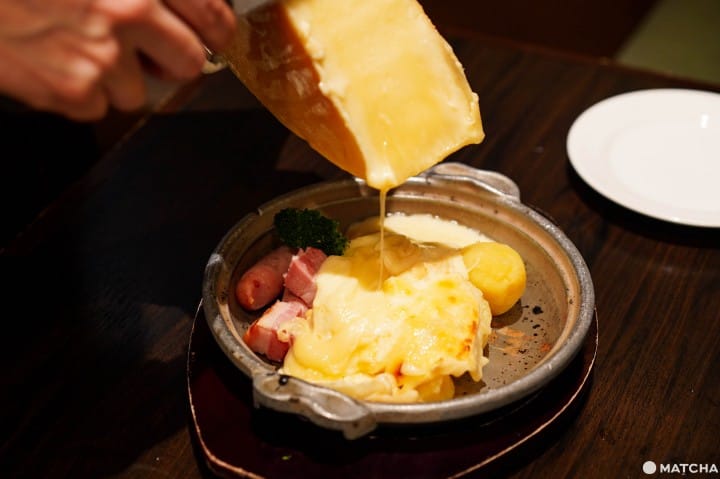 花畑牧场:香浓起司岩浆料理