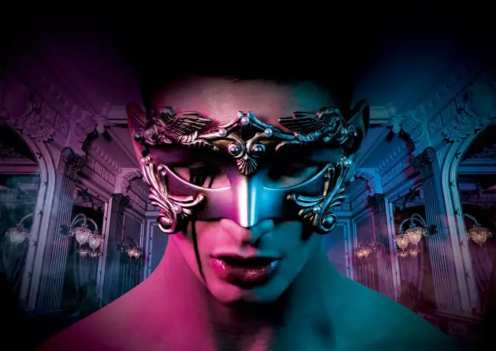 『大人萬聖節』