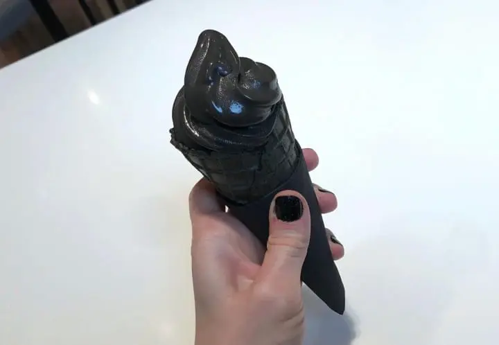 Coisof's Black Soft Serve Ice Cream Is Back At re:Dine Ginza