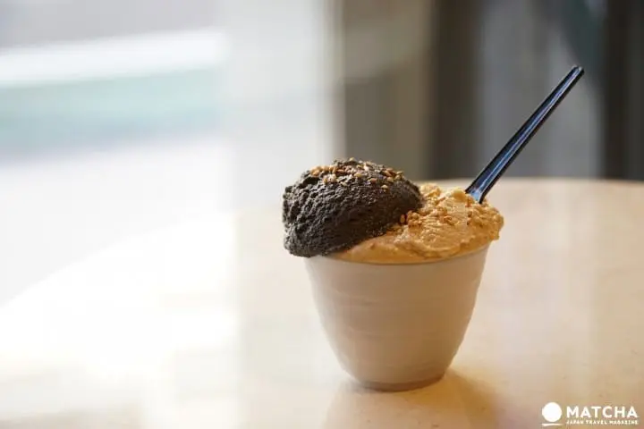 Coisof's Black Soft Serve Ice Cream Is Back At re:Dine Ginza