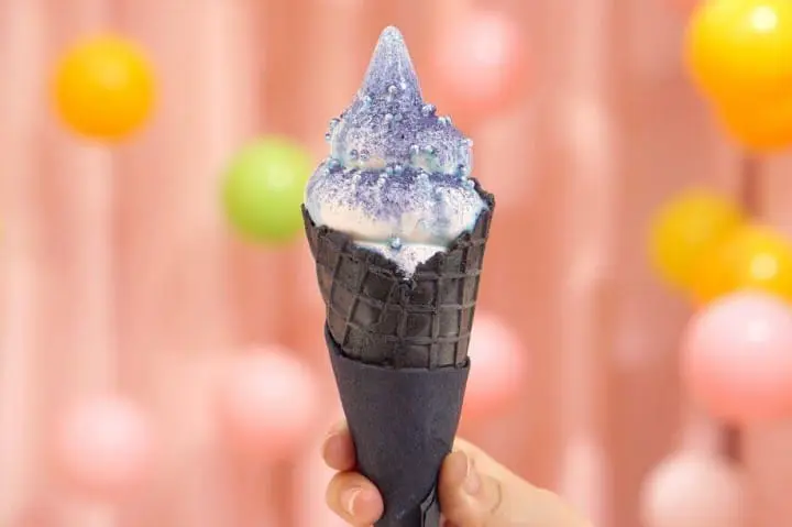Coisof's Black Soft Serve Ice Cream Is Back At re:Dine Ginza