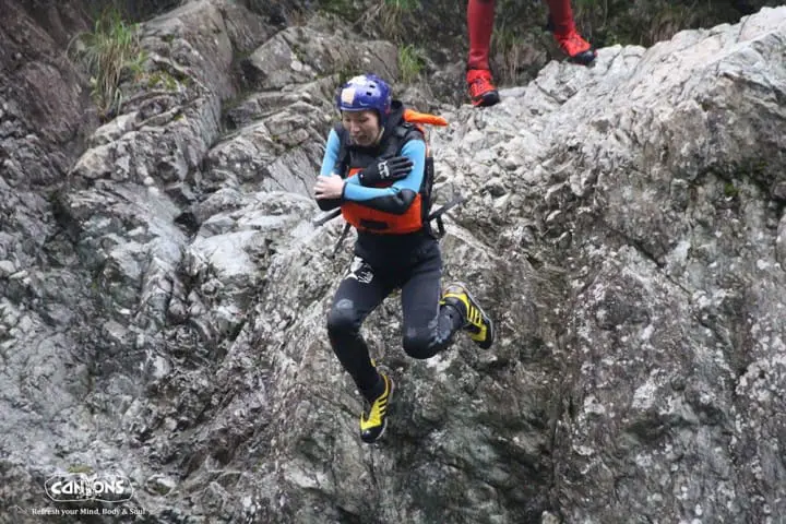 เที่ยวมินาคามิ 3 วัน 2 คืน เก็บผลไม้สดๆ ทำเครื่องประดับเก๋ๆ พักโรงแรมออนเซ็น ปิดท้ายด้วยล่องเรือไปตามสายน้ำใส (Minakami, Gunma)