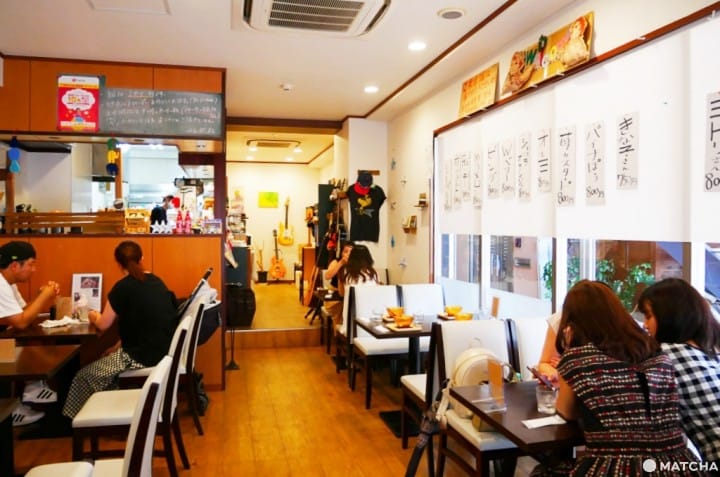 cafe R+
