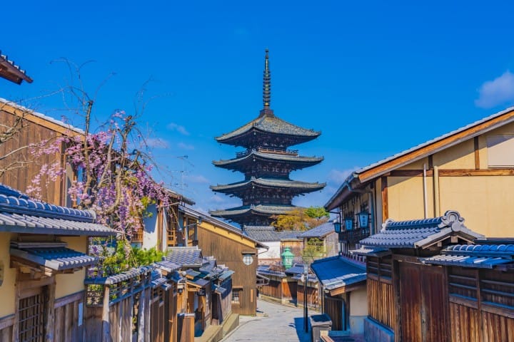 solo travel kyoto