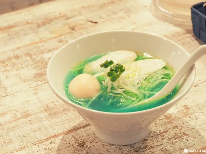 吉法師 藍色拉麵