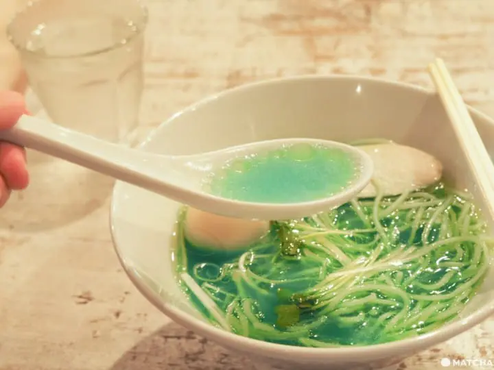 吉法師 藍色拉麵湯頭