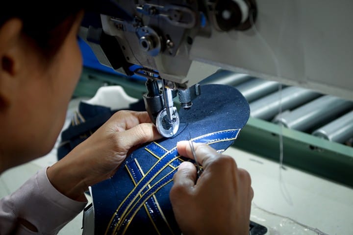 Craftmanship x Technology จิตวิญญาณแห่งการสร้างสรรค์รองเท้า MADE IN JAPAN โดย ASICS