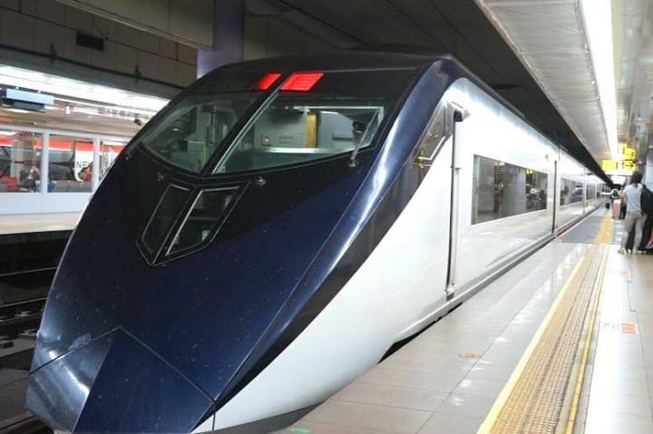 Keisei Skyliner and Tokyo Subway Ticket