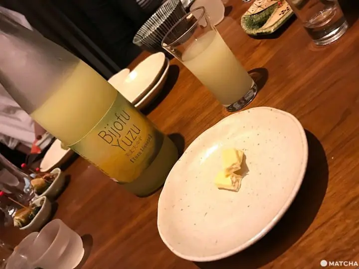 KITKAT Mini Yuzushu Bijofu - A New Flavor Experience With Yuzu Sake