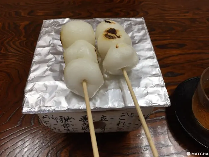 『柴又』高木屋老铺在百年老店烤团子、做和果子