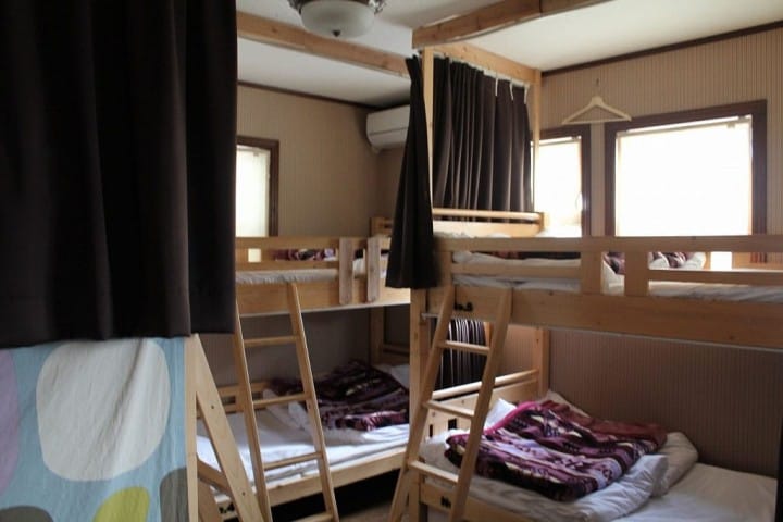 【鎌倉住宿】IZA鎌倉Guest House&Bar-多人房