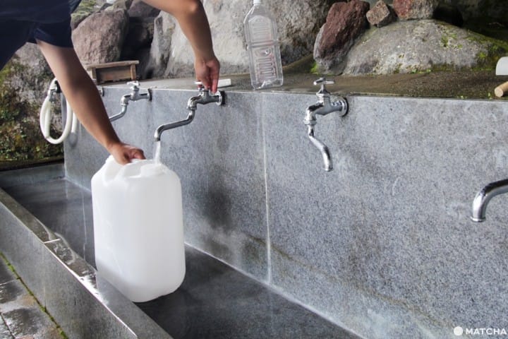 【大分縣】天然湧出的碳酸氣泡水,白水礦泉-取水