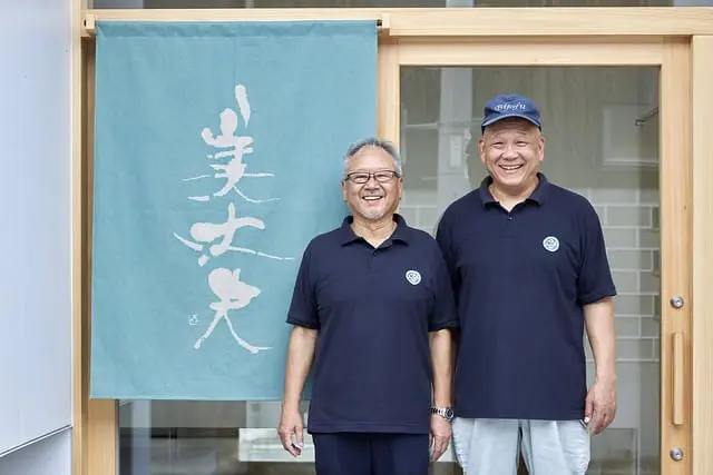 KITKAT x Yuzu Liqueur! Delicious Bijofu Sake From Kochi Meets Chocolate