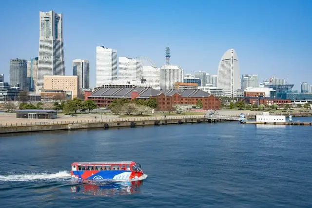 海を走るバス「スカイダック」で橫浜観光のいいとこどり！