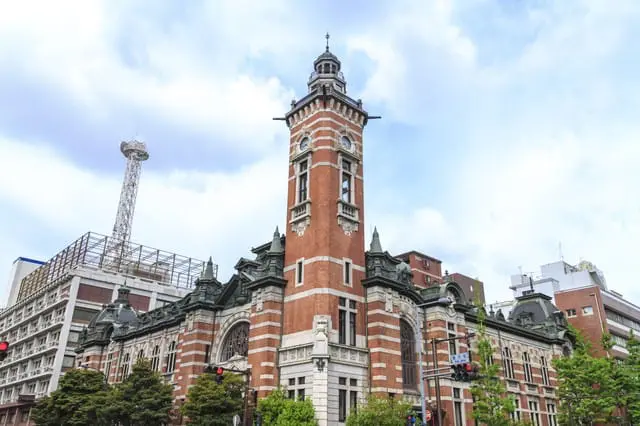 海を走るバス「スカイダック」で橫浜観光のいいとこどり！