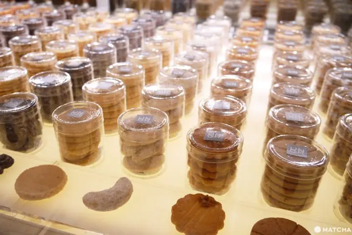 層層用心堆疊而成的夢幻甜品，迷你法式甜點專門店：「UN GRAIN」