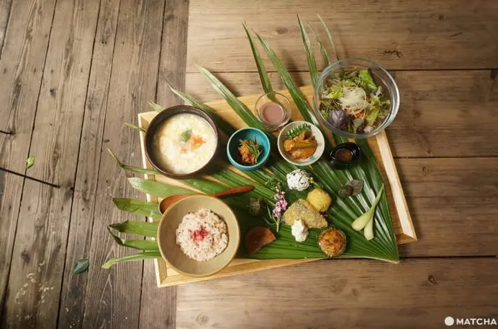 浮島花園_餐點背景木