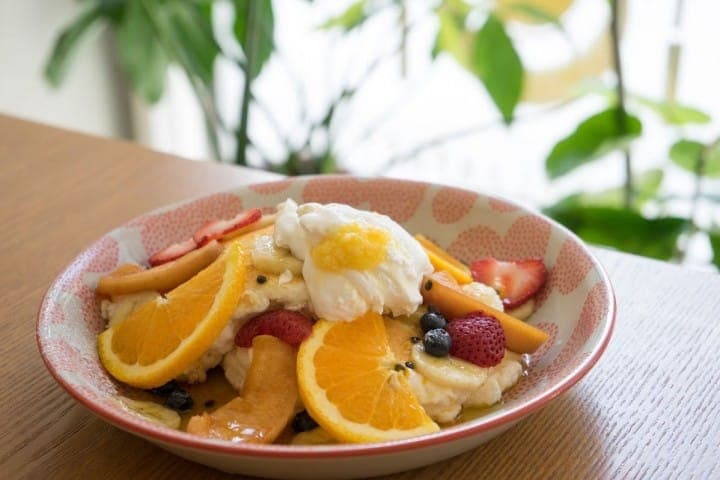 【沖繩那霸】早起來排隊!那霸最上相的水果鬆餅「C&C BREAKFAST OKINAWA」