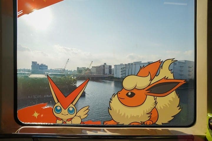 เข้าเมืองโตเกียวจากสนามบินฮาเนดะพร้อมเหล่าโปเกมอน ด้วยโตเกียวโมโนเรล (Pokemon Monorail)