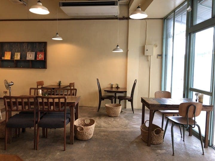店内2