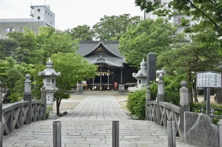 Yohashira Shrine