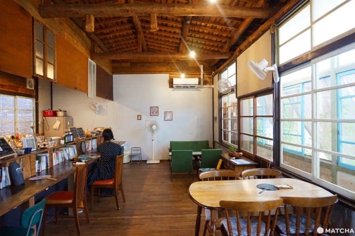 Book Café Okappa