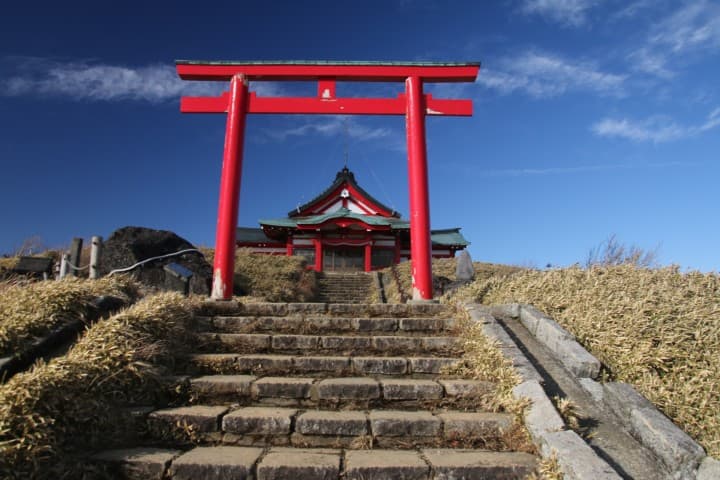 箱根元宫正面与鸟居