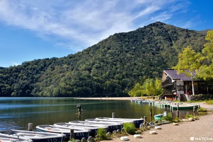 日光湯之湖湖畔