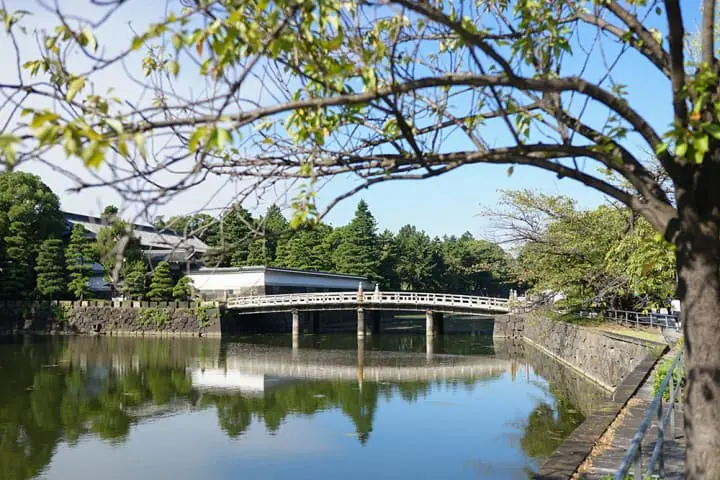 ASICS RUN TOKYO MARUNOUCHI