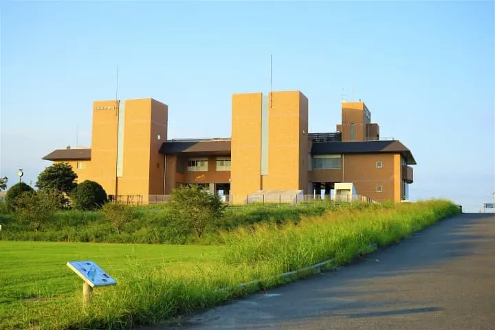 Architectural Marvels Along The Tobu Line! TOKYO SKYTREE, Sensoji Temple, And More!