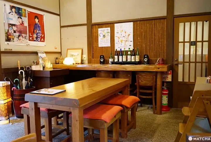 Japanese Teatime And Artisanal Crafts In A Hot Springs Town In Ishikawa