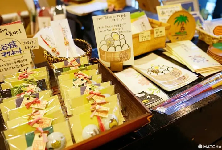 Japanese Teatime And Artisanal Crafts In A Hot Springs Town In Ishikawa