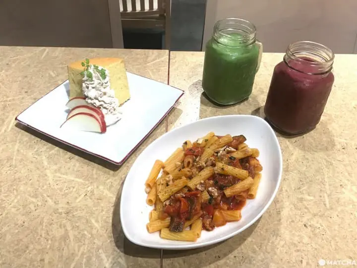 BROOK'S ME-BYO Cafe - Harajuku's Healthy And Delicious Oasis