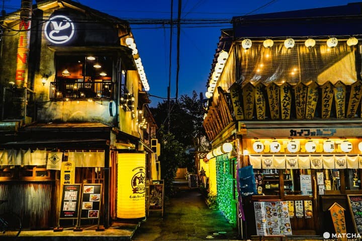 鄰近新宿暖廉街(ほぼ新宿のれん街)