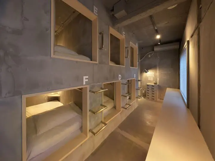 まるで大人の秘密基地「SHIN TERRACE & HOSTEL KYOTO」で自分だけの京都旅を