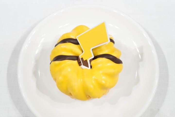 Pikachu Is back At Mister Donuts For The Christmas Time